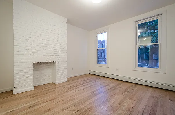 Rented by Brick&Mortar | media 18