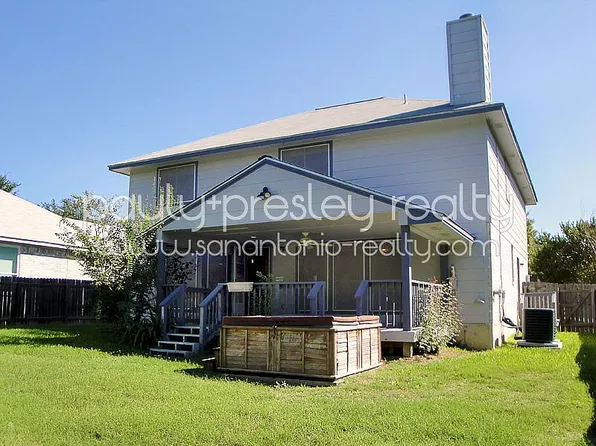 825 Dimrock, Schertz, TX 78154