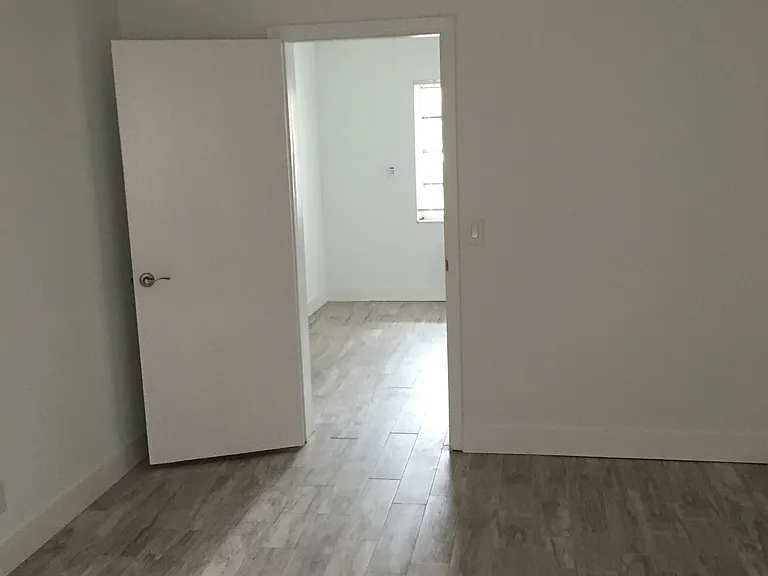 535 Spencer Dr #1 — Photo 3