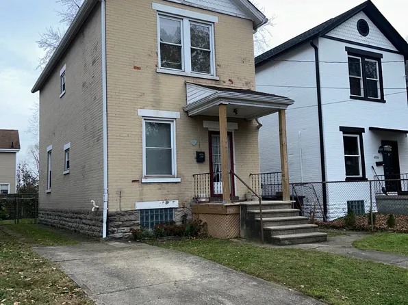 4818 Oak St, Cincinnati, OH 45212
