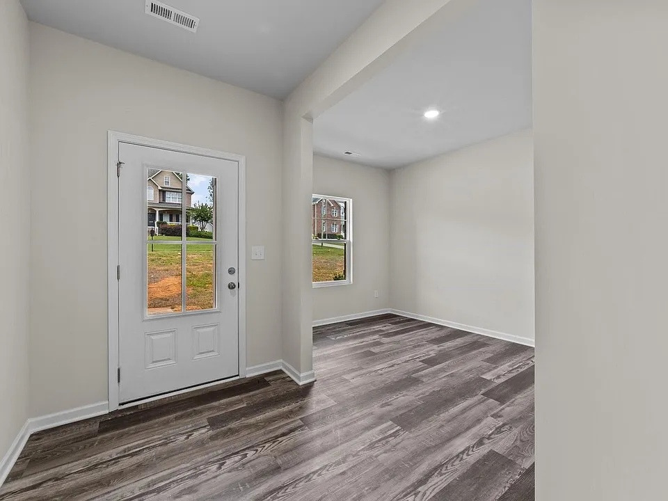 1246 Stonewyck Dr