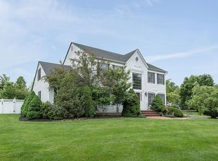 151 Woods End, Basking Ridge, NJ 07920