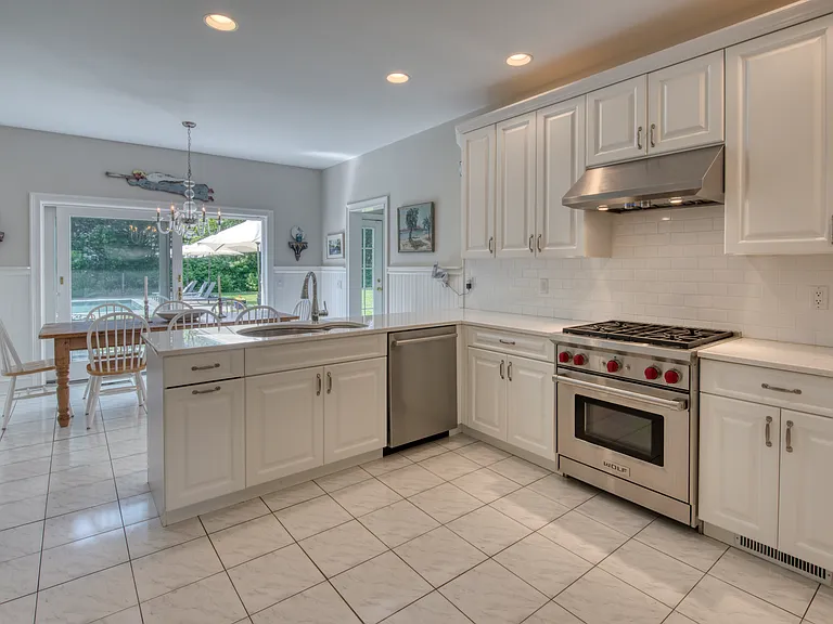 144 Coopers Farm Rd — Photo 5