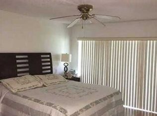 3956 Inverrary Dr, Lauderhill, FL 33319