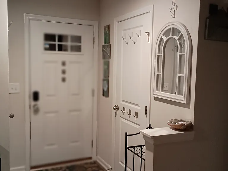 407 Hampton Townes Dr — Photo 3