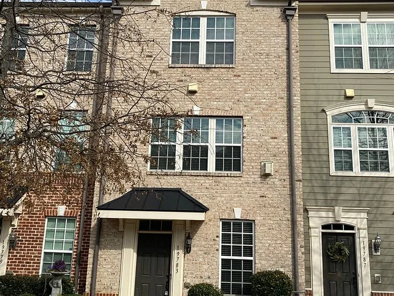 19783 Playwrights Way — Photo 1