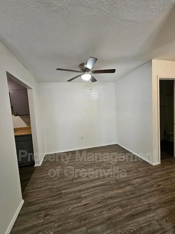 1 bed, 1.0 bath, 810 sqft, $799 — Photo 4