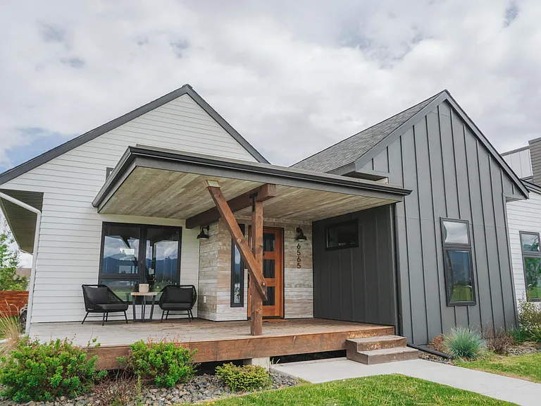 6565 Blackwood Rd — Photo 1