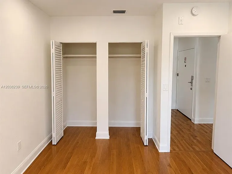 1440 Pennsylvania Ave #5 — Photo 6