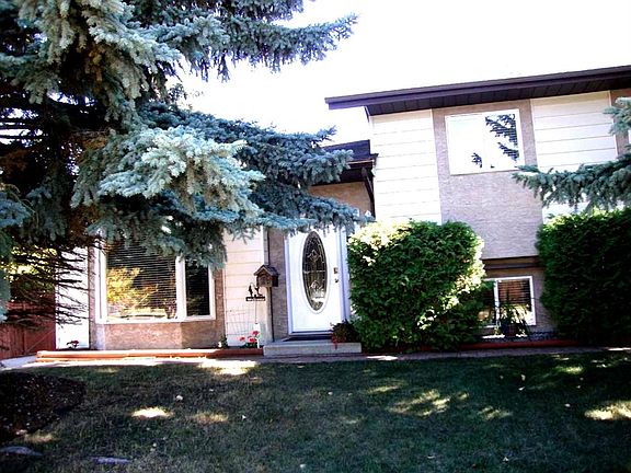 3rd image of 9 W Ray Ave