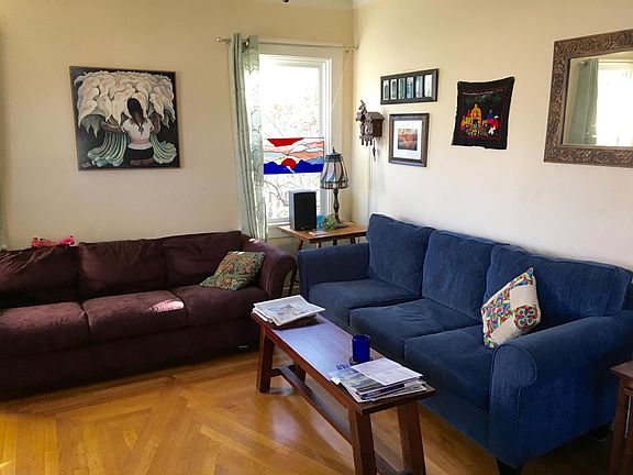 3rd image of 315 San Juan Ave