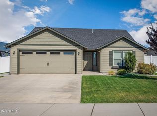 6297 W Harmony St, Rathdrum, ID 83858