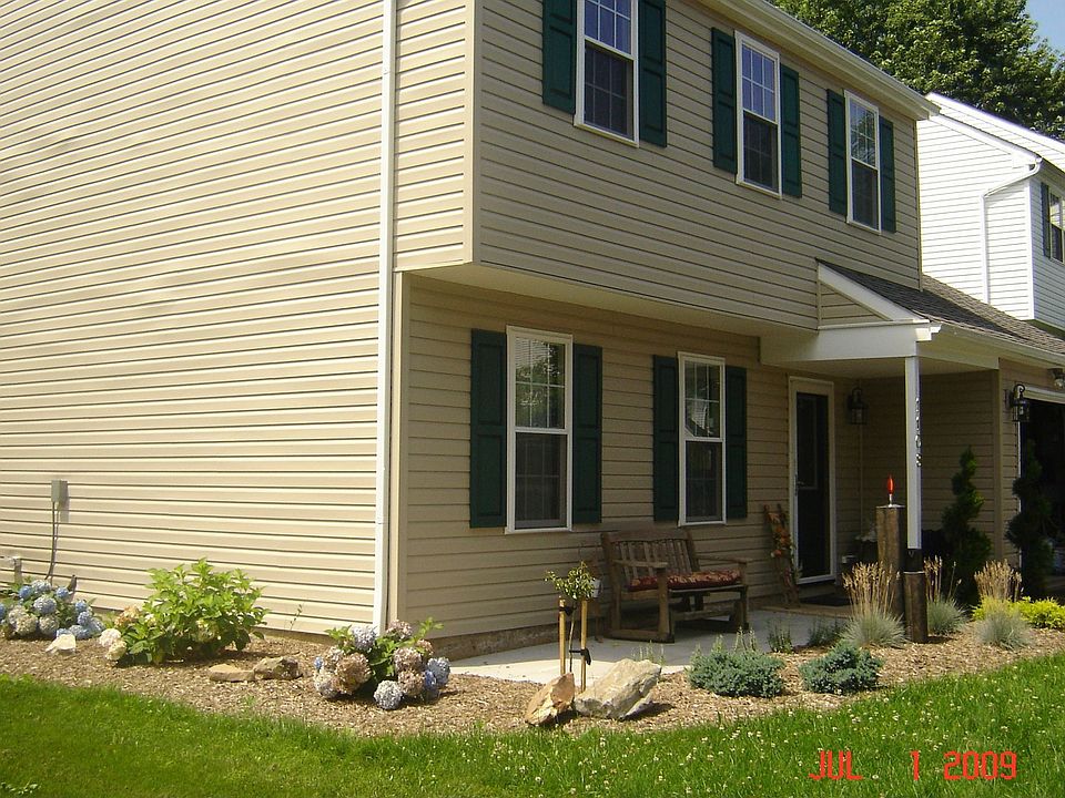 1st image of 1108 New Hampshire Ln