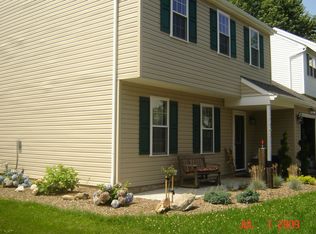1108 New Hampshire Ln, Downingtown, PA 19335