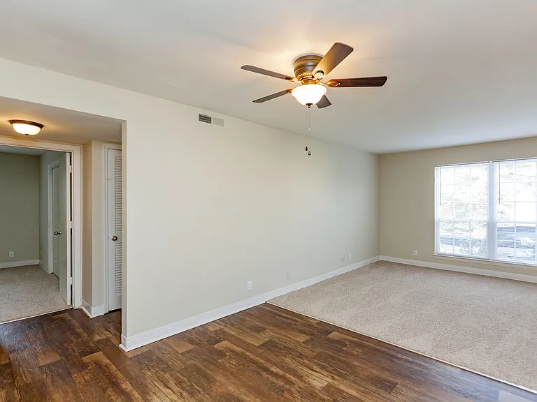 Southwood Apartments — Photo 15