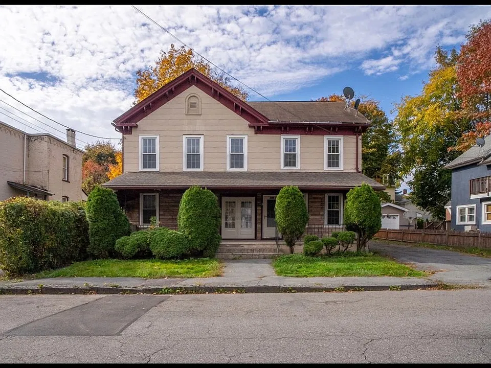 125 Hammond St #B