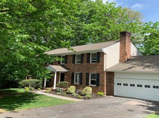 2508 Patricia Ct, Falls Church, VA 22043