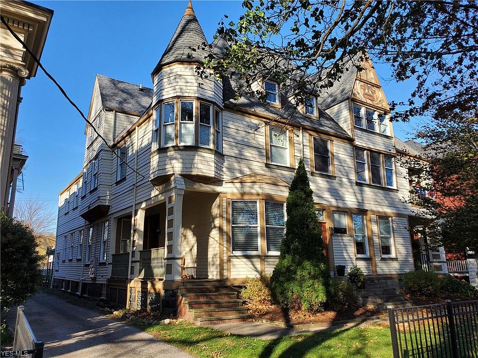 1st image of 6016 Franklin Blvd APT 4