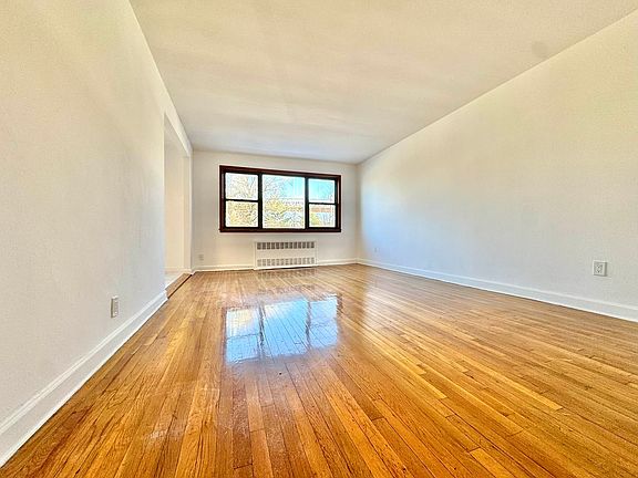 2nd image of 14-04 Astoria Park S #2F
