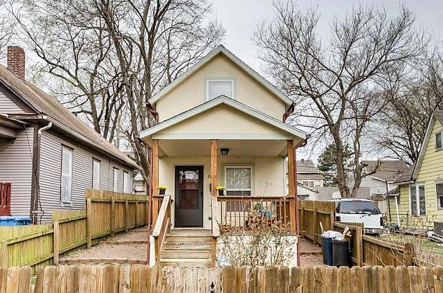1st image of 30 N 14th St