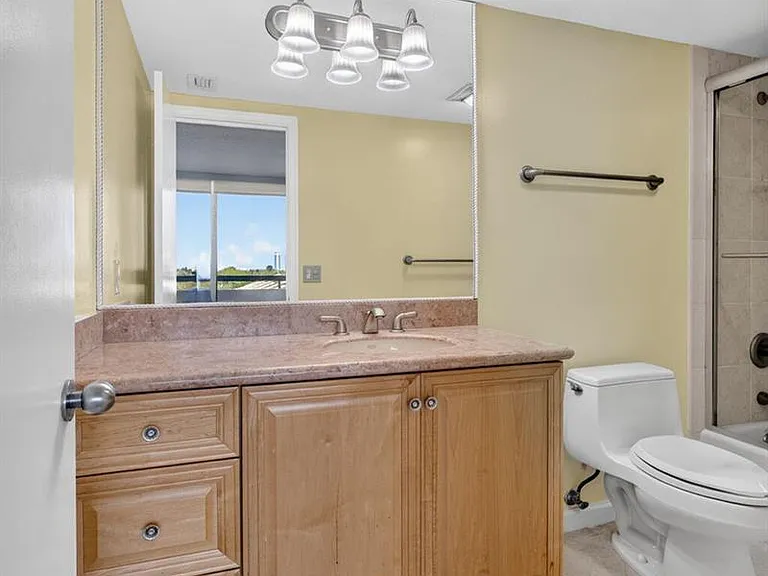 4000 N Ocean Dr #403 — Photo 40