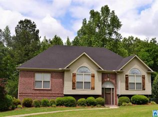 108 Westridge Dr, Trafford, AL 35172