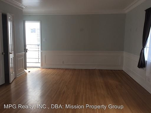 3rd image of 9747 Charleville Blvd