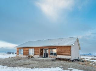 5 Mark Cir, Boulder, WY 82923