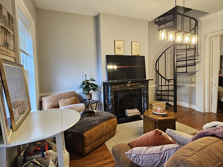 15 Ten Broeck St #1 — Photo 7