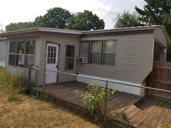5th image of 5663 Bluewater Hwy