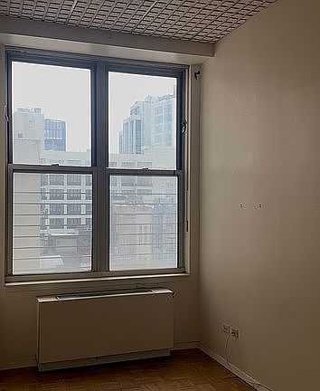 2nd image of 80 Elizabeth St APT 5D