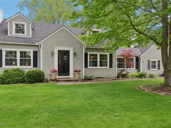 47 Colony Dr, Hudson, OH 44236