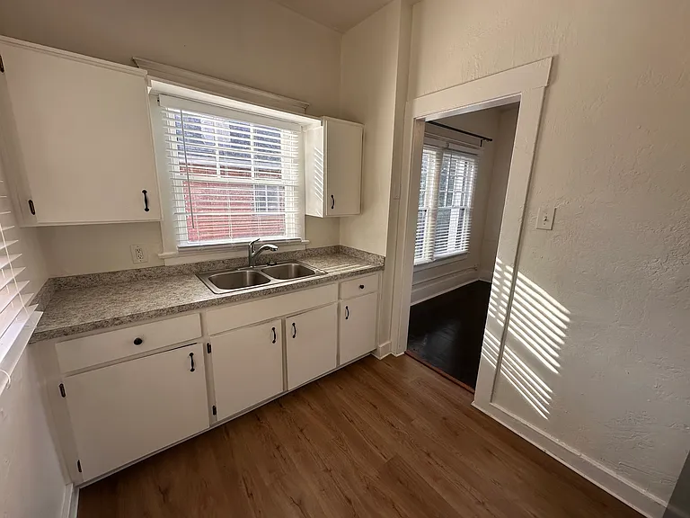 845 N 2nd Ave #1H — Photo 5