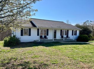 3023 Letter Oak Rd, Albany, KY 42602