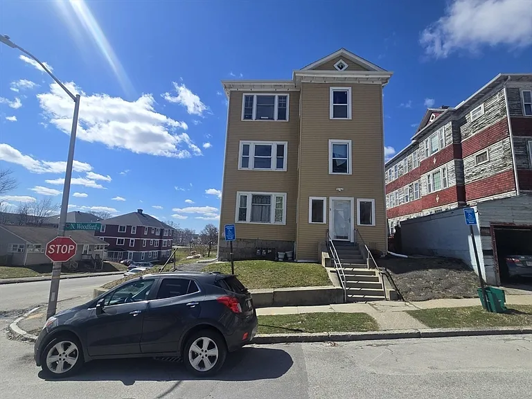 3 N Woodford St #2 — Photo 39