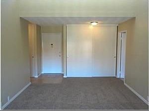4th image of 1885 Diamond St #314