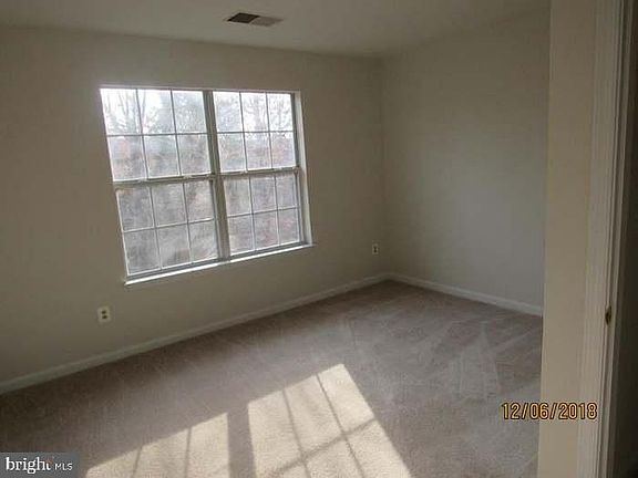 2nd image of 14161 Autumn Cir