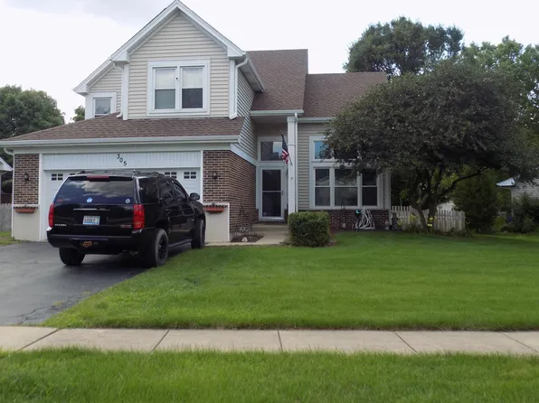 305 Hickory Oaks Dr, Bolingbrook, IL 60490