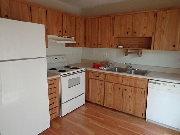 1313 12th Fairway 003