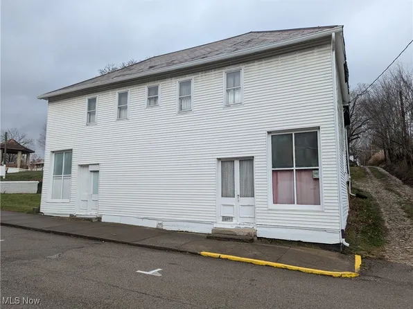 121 E Main St, Shawnee, OH 43782