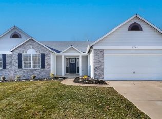 2761 Red Cedar Parc Dr S, O'Fallon, MO 63368