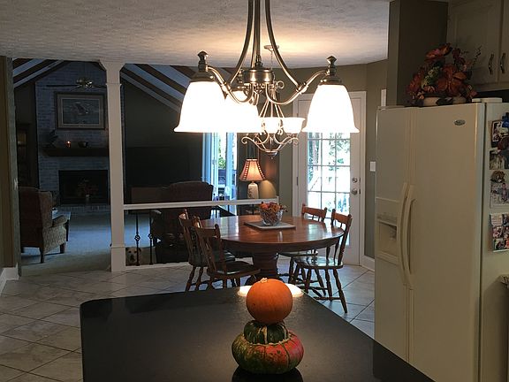 Kit, eating, family room 