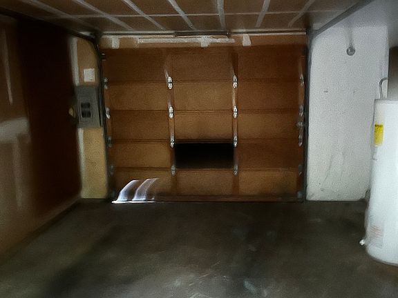 4th image of 6817B 20th Ave SE