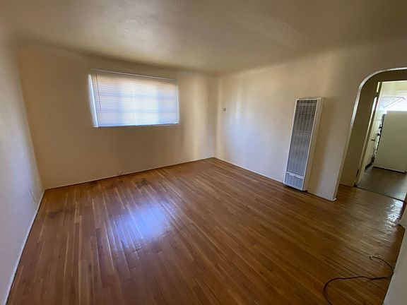 3rd image of 1601 Tijeras Ave NE APT 29