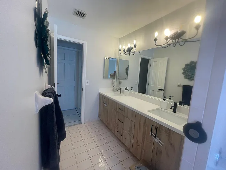 15230 SW 154th Ave — Photo 24