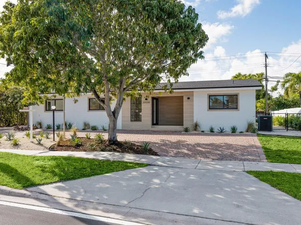 20500 Highland Lakes Boulevard, Miami, FL 33179