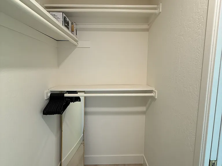 Walk-in closet