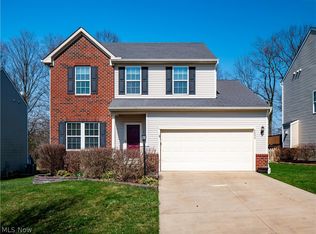 8800 Kelly Ln, Streetsboro, OH 44241
