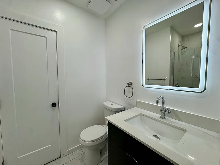 632 N M St #B — Photo 16