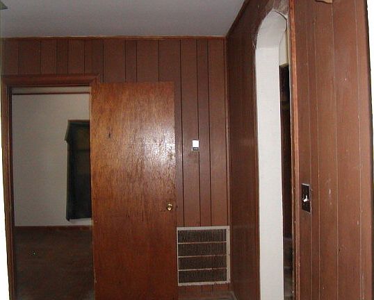 5th image of 207 3rd St